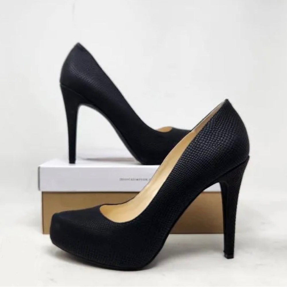 Jessica Simpson black rumba snake heels